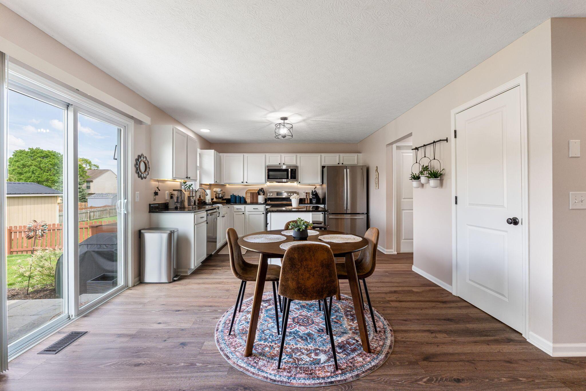 588 Herrogate Square, Pickerington, Ohio image 14
