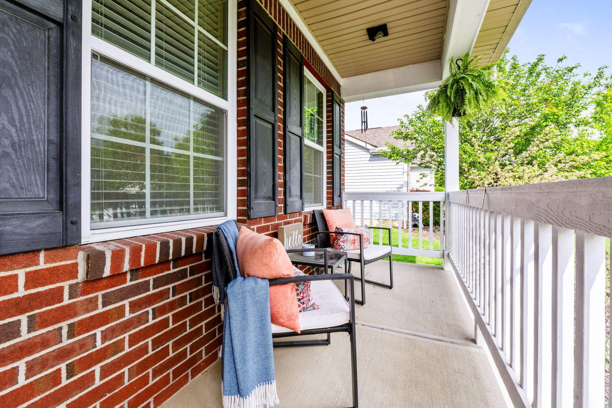 588 Herrogate Square, Pickerington, Ohio image 4