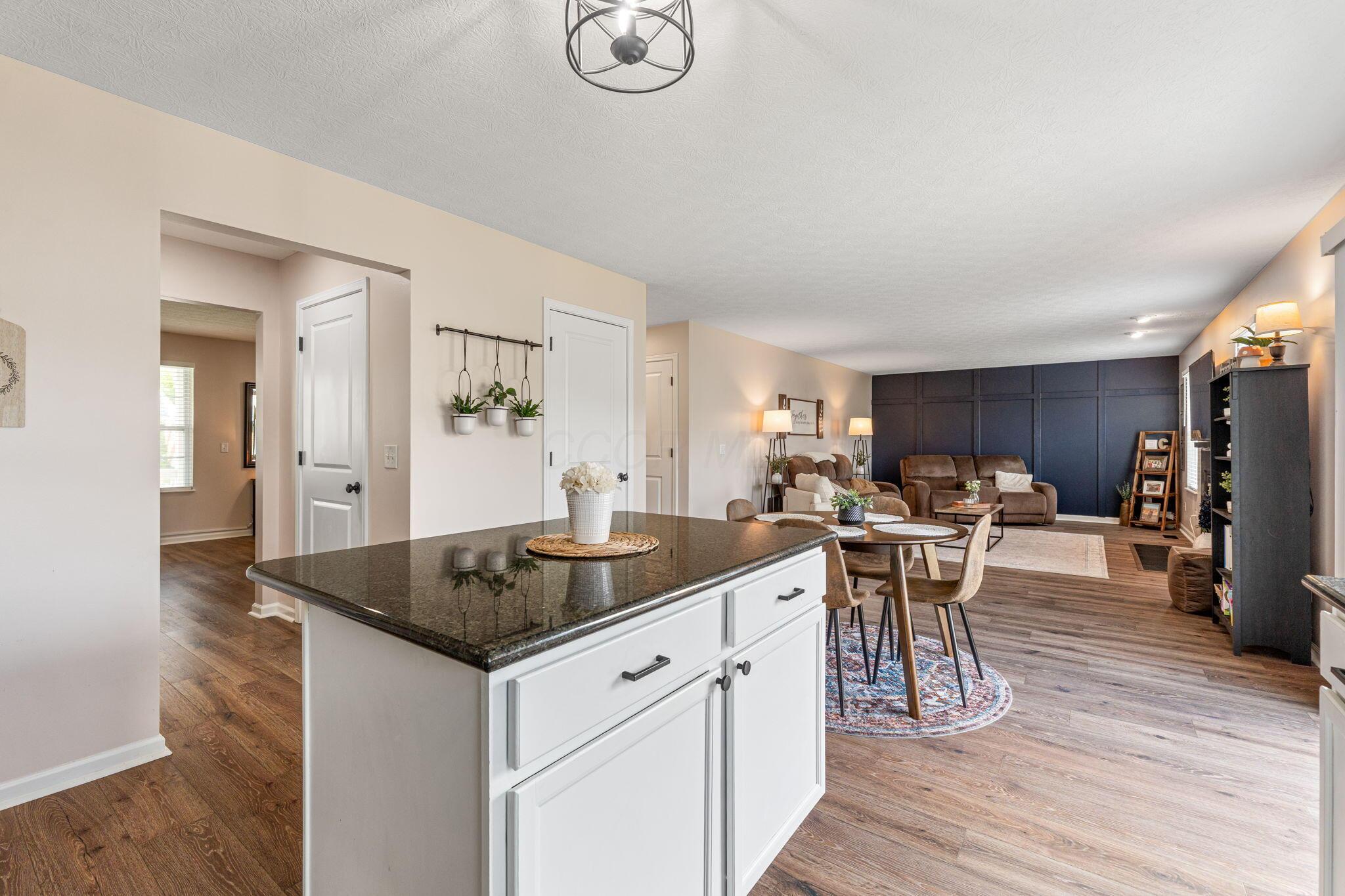 588 Herrogate Square, Pickerington, Ohio image 18