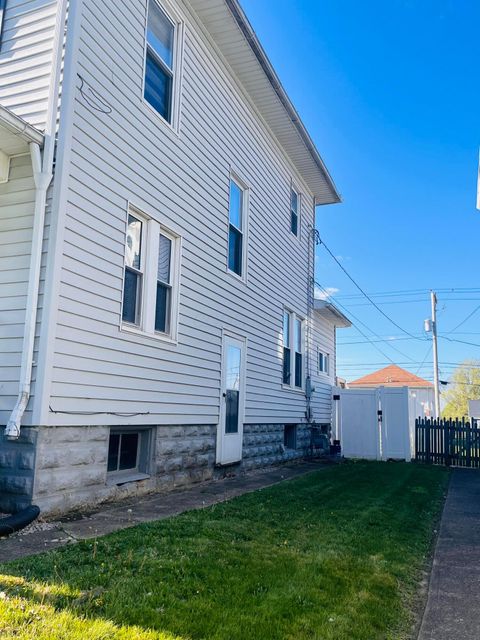 Tiny photo for 629 Saint Louis Avenue, Zanesville, OH 43701 (MLS # 226012980)