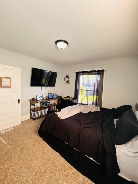 Tiny photo for 629 Saint Louis Avenue, Zanesville, OH 43701 (MLS # 226012980)