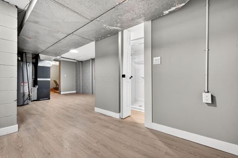 Tiny photo for 980 Miriam Drive E, Columbus, OH 43204 (MLS # 225037545)