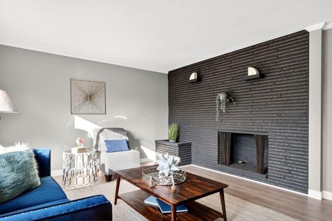 Tiny photo for 980 Miriam Drive E, Columbus, OH 43204 (MLS # 225037545)