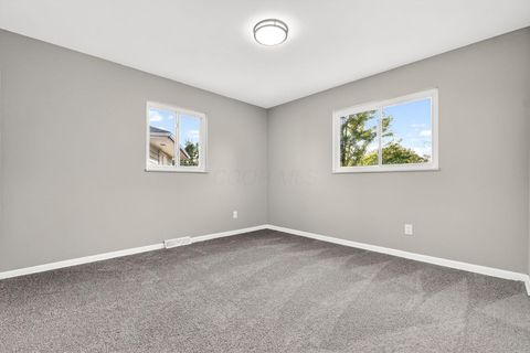 Tiny photo for 980 Miriam Drive E, Columbus, OH 43204 (MLS # 225037545)