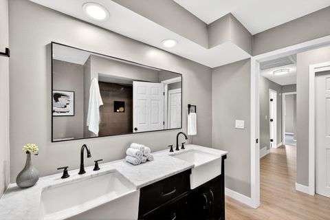 Tiny photo for 980 Miriam Drive E, Columbus, OH 43204 (MLS # 225037545)
