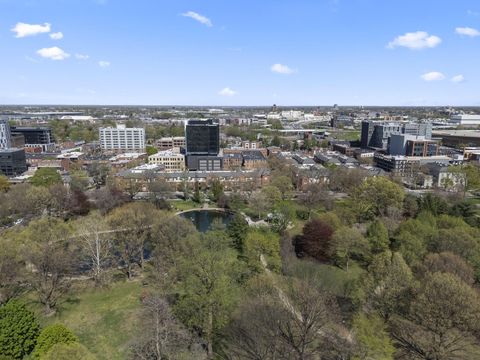 Tiny photo for 156 E 4th Avenue, Columbus, OH 43201 (MLS # 226002877)