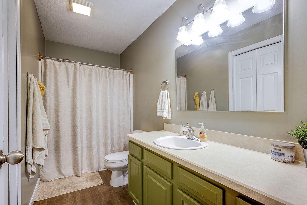 639 Crestrose Drive, Howard, Ohio image 19