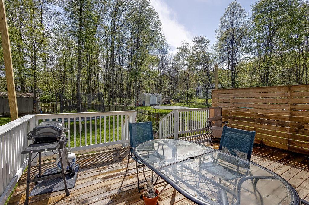 639 Crestrose Drive, Howard, Ohio image 37