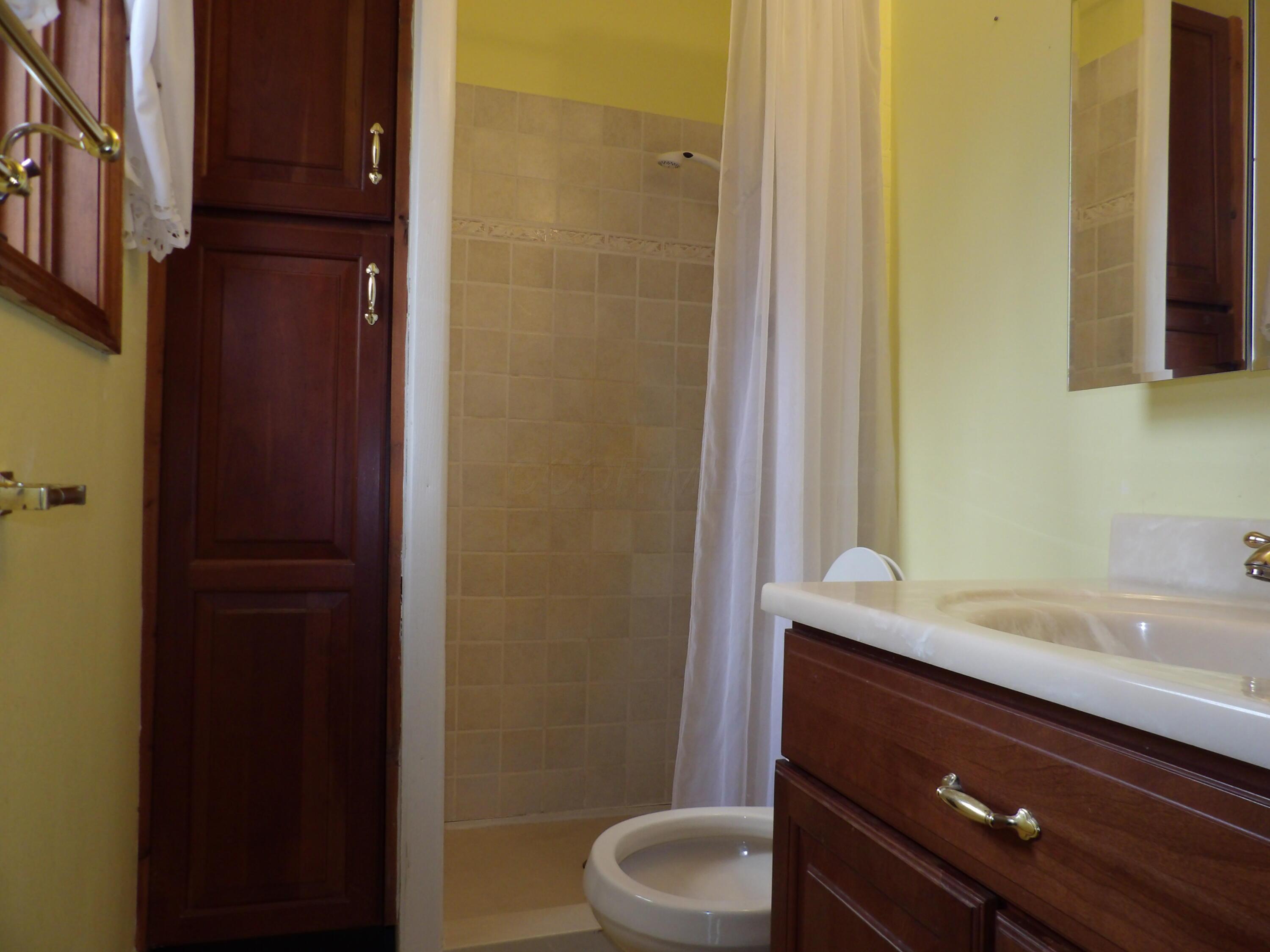 6723 Zwickle Road, Logan, Ohio image 29
