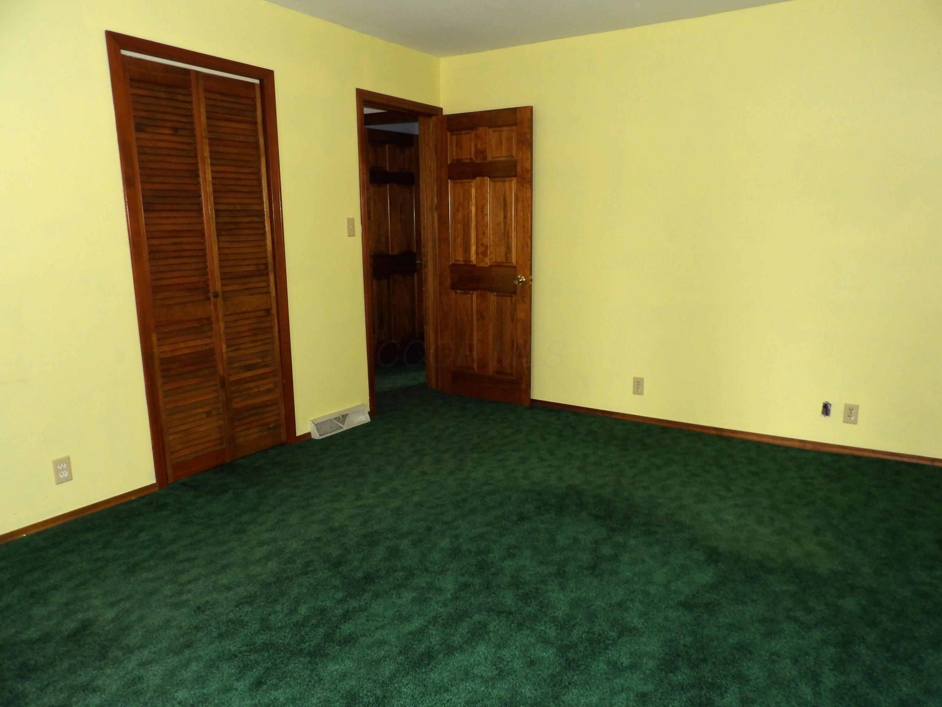 6723 Zwickle Road, Logan, Ohio image 28