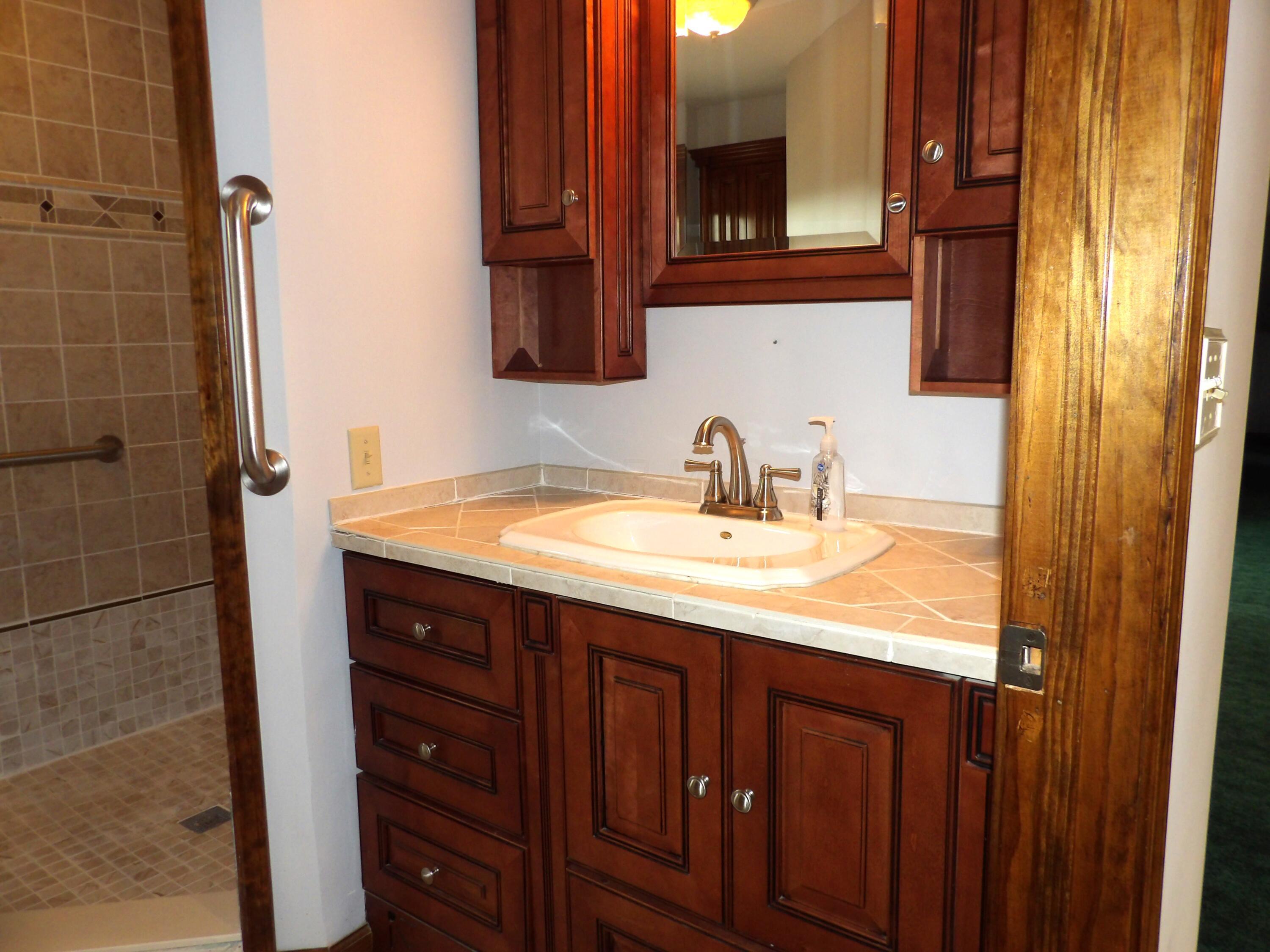 6723 Zwickle Road, Logan, Ohio image 13