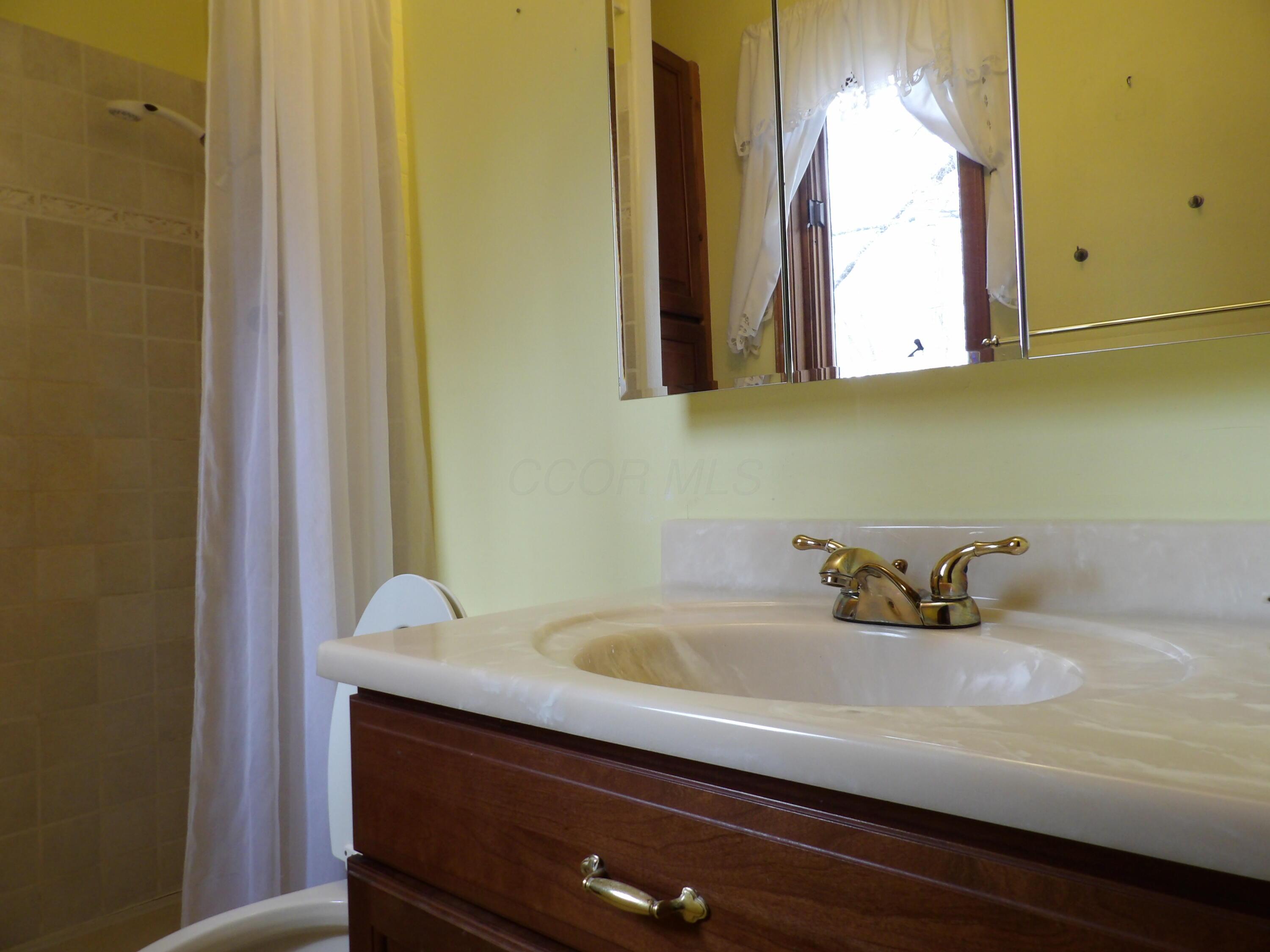 6723 Zwickle Road, Logan, Ohio image 30