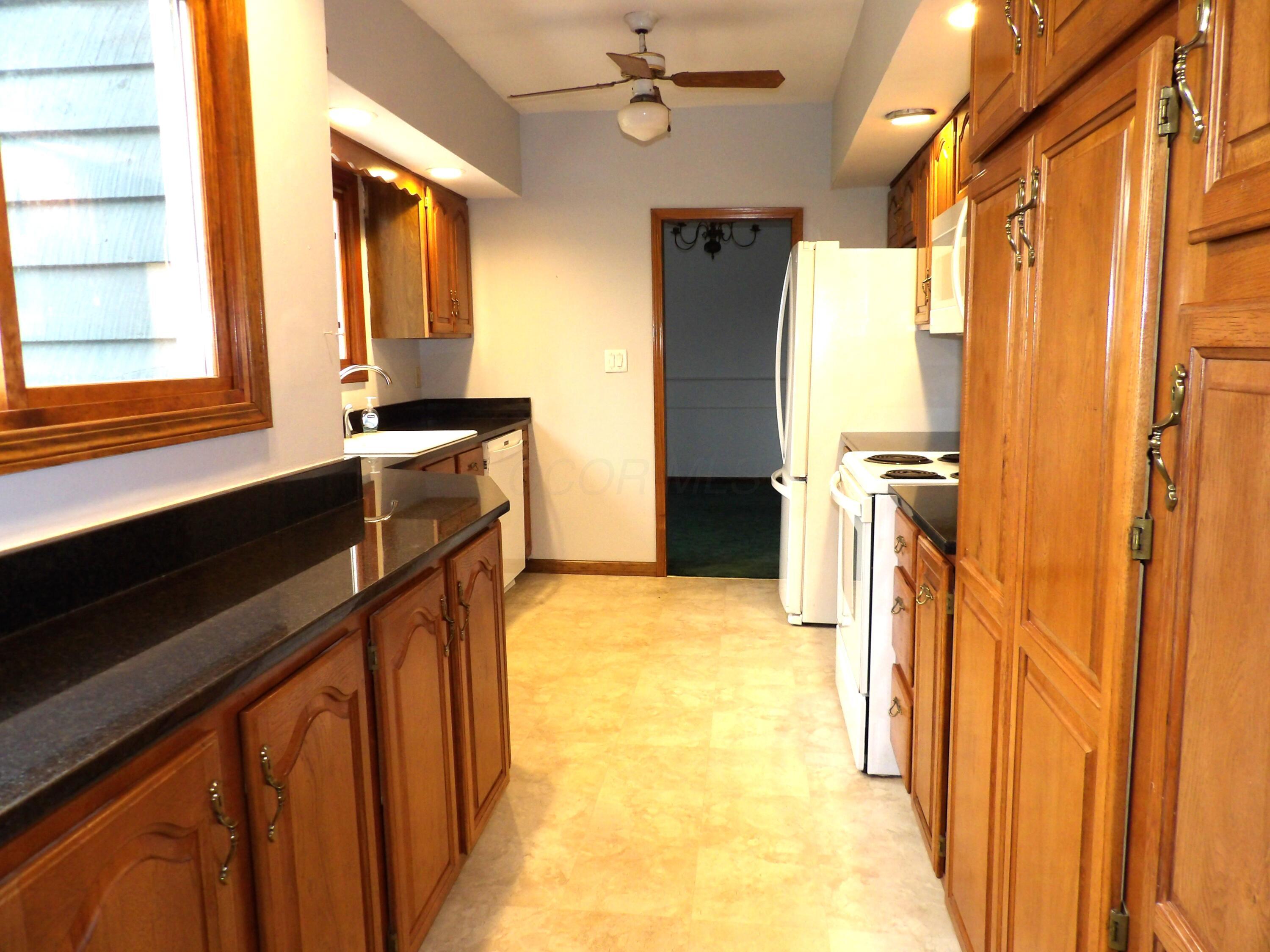 6723 Zwickle Road, Logan, Ohio image 7