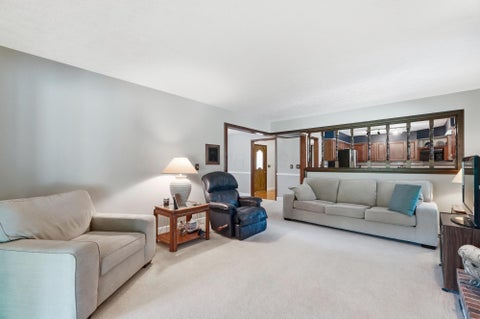 Tiny photo for 5421 Harrisburg Georgesville Road, Grove City, OH 43123 (MLS # 226032808)