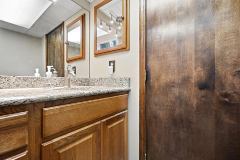 Tiny photo for 5421 Harrisburg Georgesville Road, Grove City, OH 43123 (MLS # 226032808)
