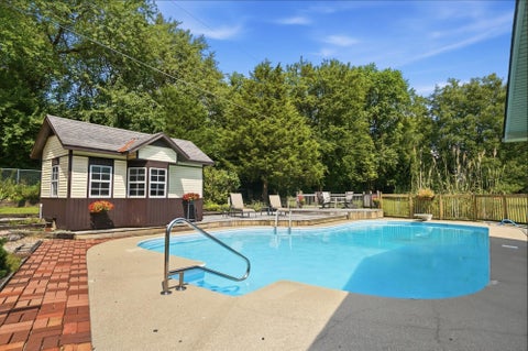 Tiny photo for 5421 Harrisburg Georgesville Road, Grove City, OH 43123 (MLS # 226032808)
