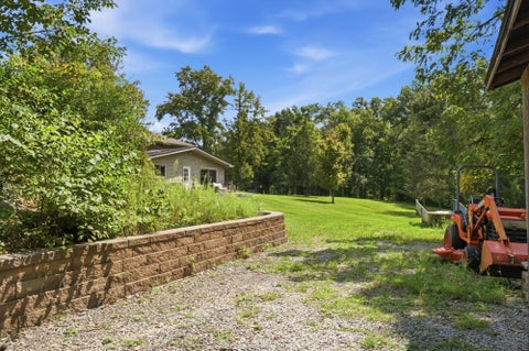 Tiny photo for 5421 Harrisburg Georgesville Road, Grove City, OH 43123 (MLS # 226032808)