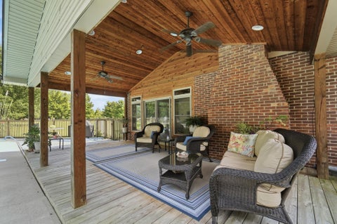 Tiny photo for 5421 Harrisburg Georgesville Road, Grove City, OH 43123 (MLS # 226032808)