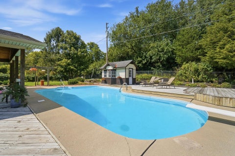 Tiny photo for 5421 Harrisburg Georgesville Road, Grove City, OH 43123 (MLS # 226032808)