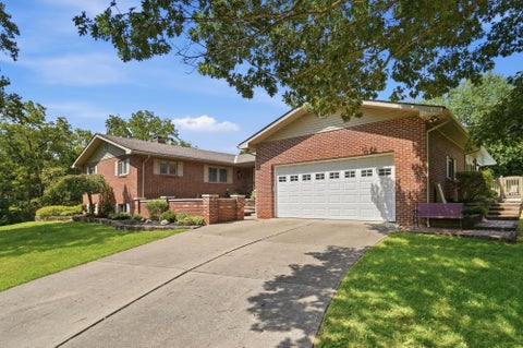 Tiny photo for 5421 Harrisburg Georgesville Road, Grove City, OH 43123 (MLS # 226032808)
