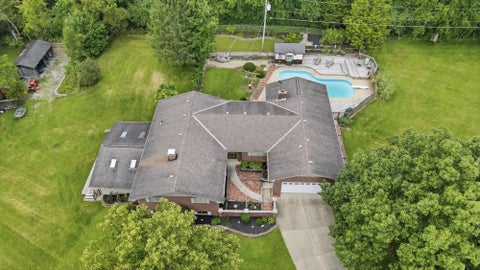 Tiny photo for 5421 Harrisburg Georgesville Road, Grove City, OH 43123 (MLS # 226032808)