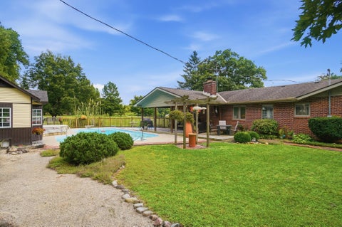 Tiny photo for 5421 Harrisburg Georgesville Road, Grove City, OH 43123 (MLS # 226032808)