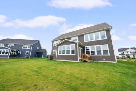 Tiny photo for 349 Harvest Walk Loop, Delaware, OH 43015 (MLS # 225036792)