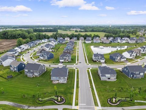 Tiny photo for 349 Harvest Walk Loop, Delaware, OH 43015 (MLS # 225036792)