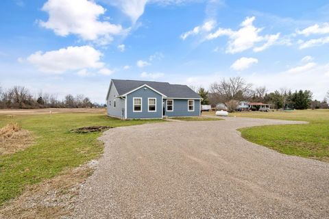 Photo of 6685 State Route 37 W, Ostrander, OH 43061 (MLS # 226001410)