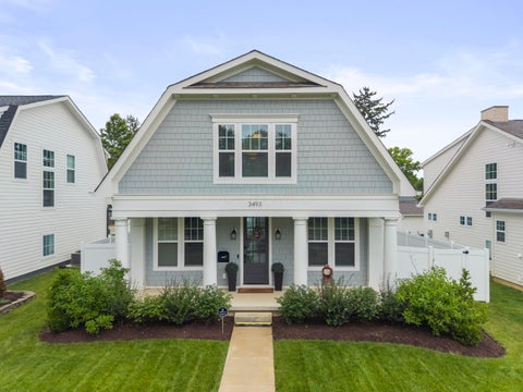 Photo of 3493 Redding Road, Columbus, OH 43221 (MLS # 226030604)