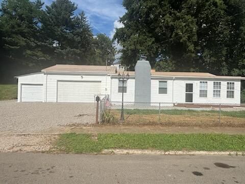 Photo of 194 Fielde Drive, Newark, OH 43055 (MLS # 225028330)