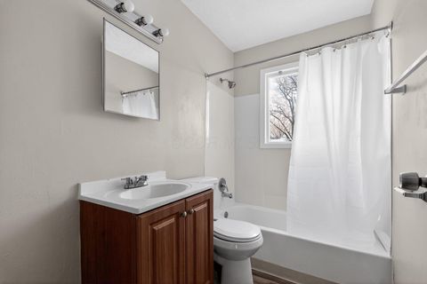 Tiny photo for 1042 S Hampton Road, Columbus, OH 43227 (MLS # 225045520)