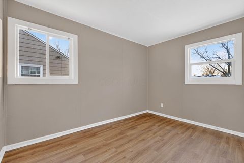 Tiny photo for 1042 S Hampton Road, Columbus, OH 43227 (MLS # 225045520)
