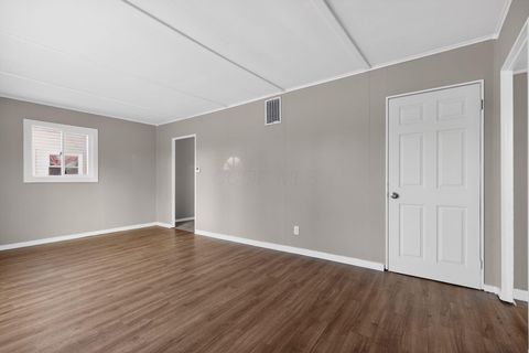 Tiny photo for 1042 S Hampton Road, Columbus, OH 43227 (MLS # 225045520)