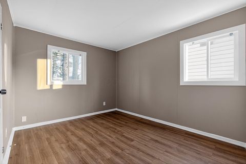 Tiny photo for 1042 S Hampton Road, Columbus, OH 43227 (MLS # 225045520)