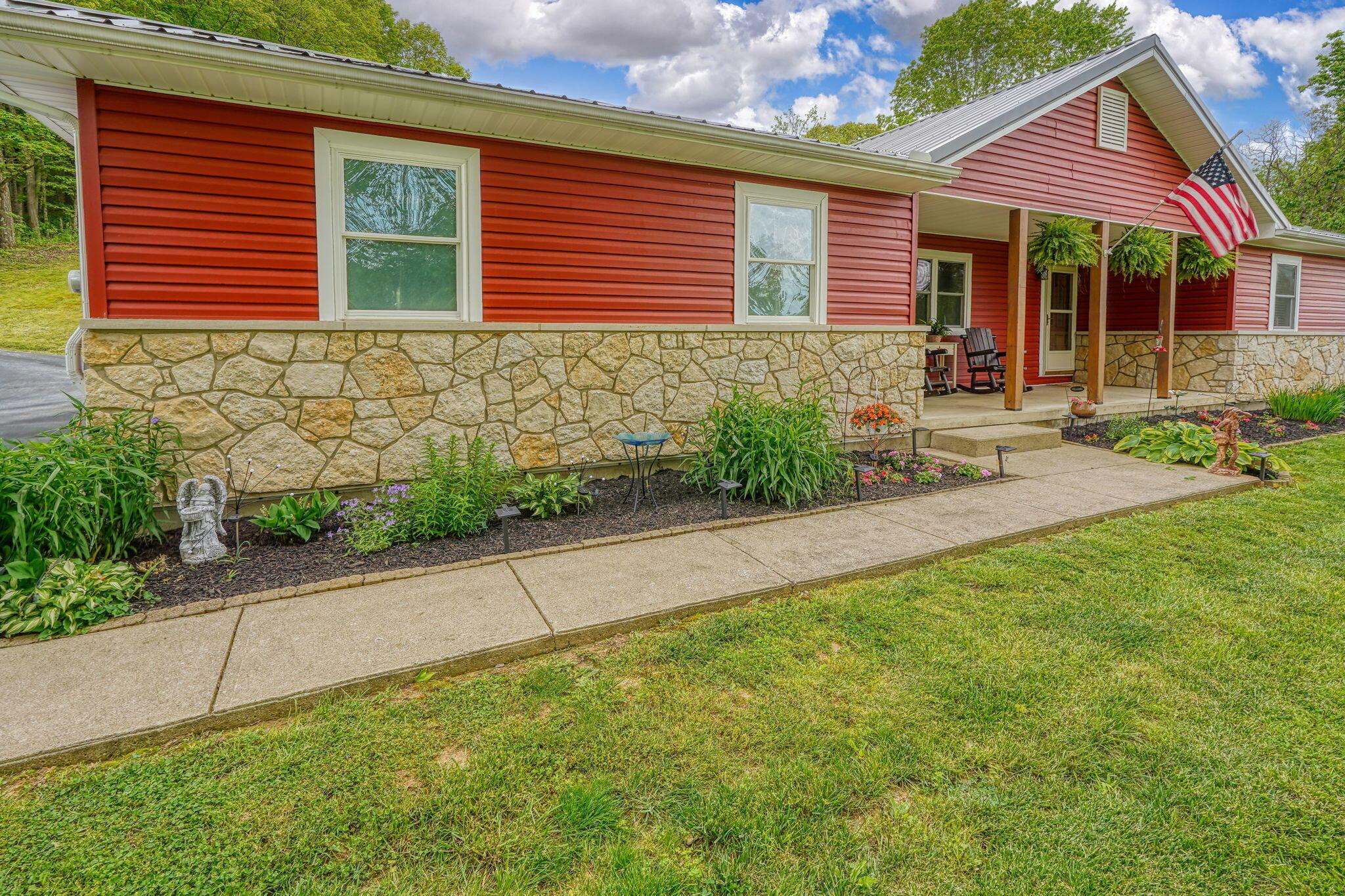 700 Graves Road, Chillicothe, Ohio image 3