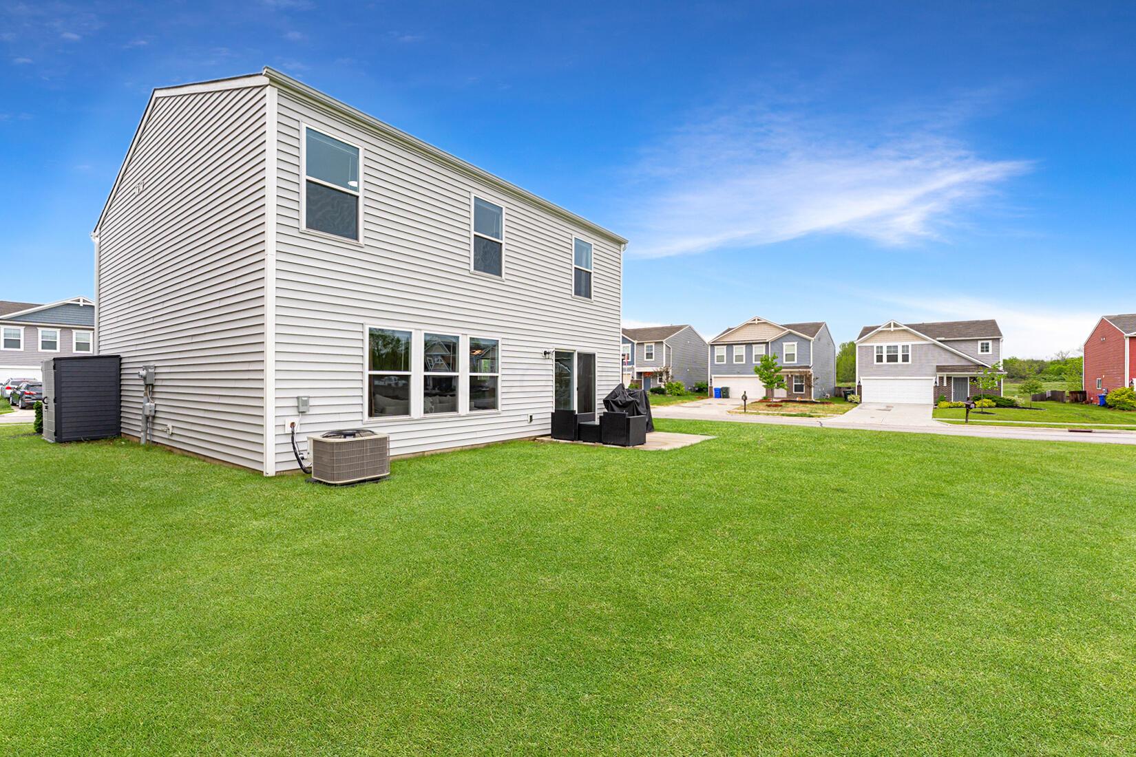 7430 Sugarbark Drive, Canal Winchester, Ohio image 30