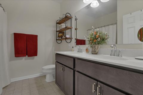 Tiny photo for 236 Rochdale, Delaware, OH 43015 (MLS # 226014119)