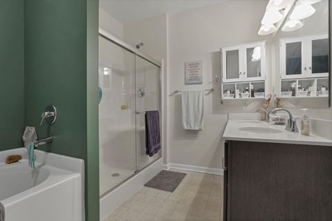 Tiny photo for 236 Rochdale, Delaware, OH 43015 (MLS # 226014119)