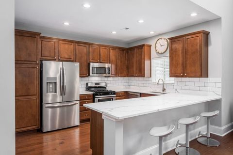 Tiny photo for 4635 Oracle Lane 40 #40, Hilliard, OH 43026 (MLS # 226005522)