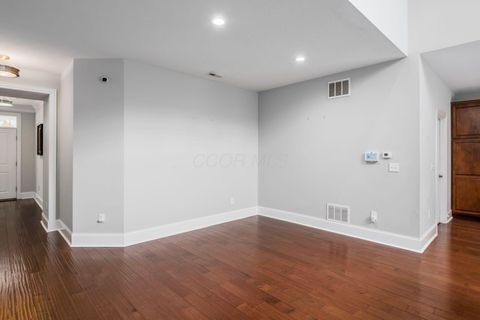 Tiny photo for 4635 Oracle Lane 40 #40, Hilliard, OH 43026 (MLS # 226005522)