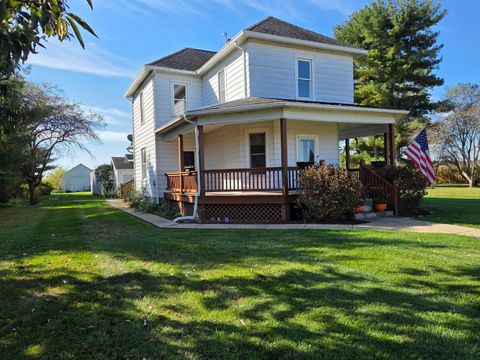 Photo of 1135 Blacklick Road NE, Millersport, OH 43046 (MLS # 225037690)