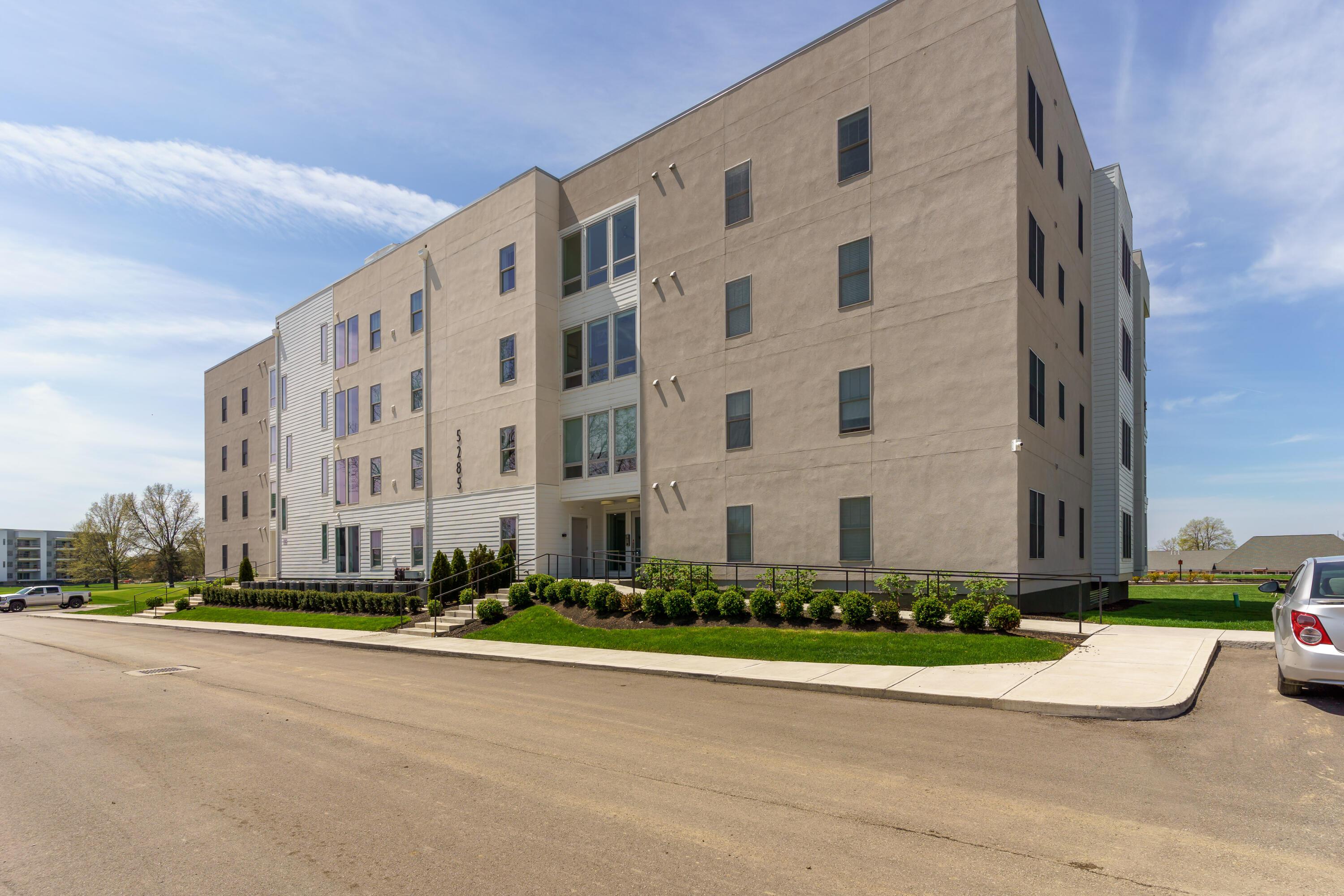 5285 Highpointe Lakes Drive #304, Westerville, Ohio image 32
