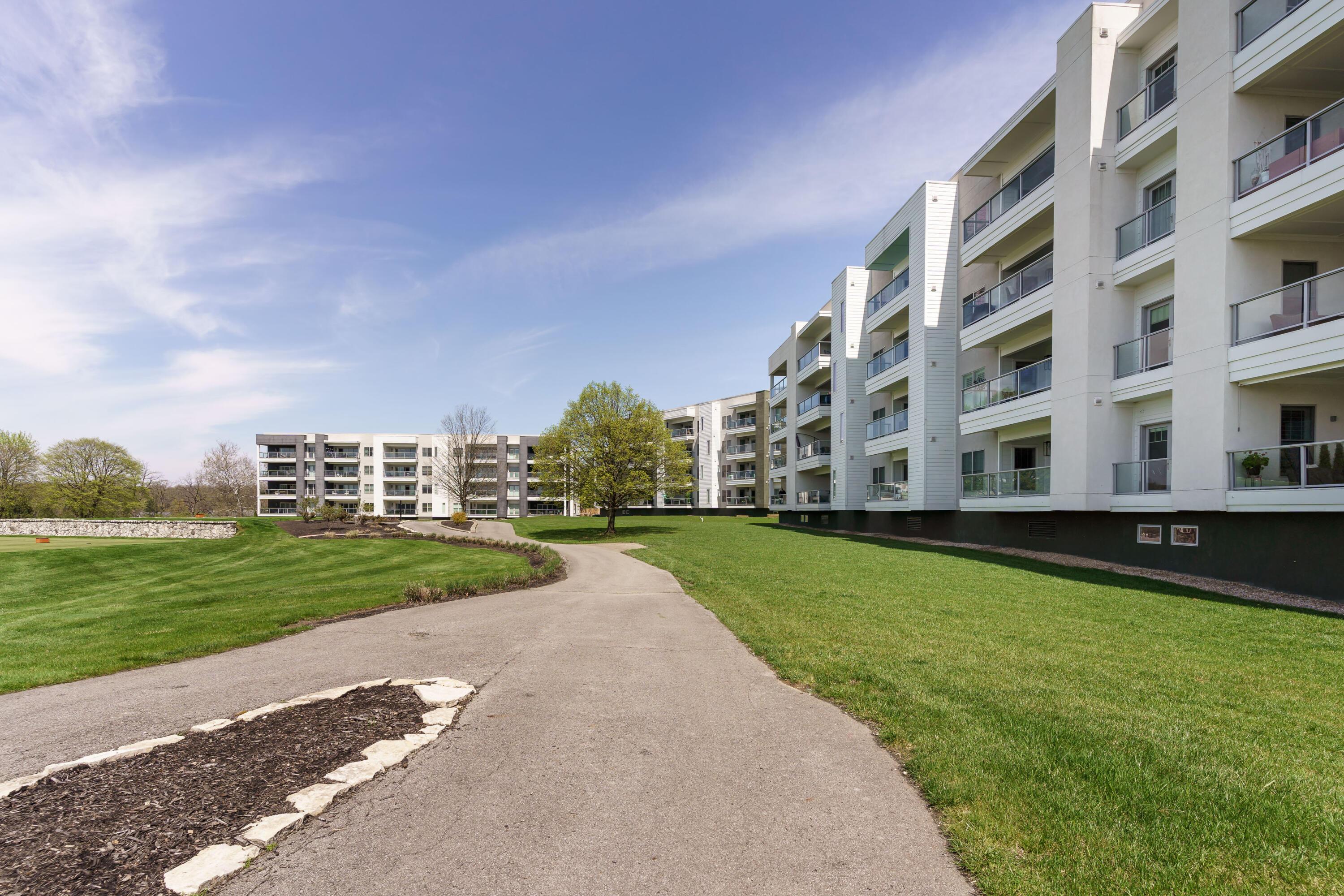 5285 Highpointe Lakes Drive #304, Westerville, Ohio image 29