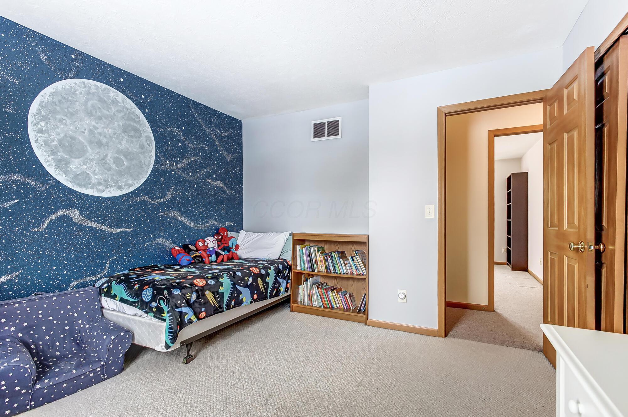2127 Twin Flower Circle, Grove City, Ohio image 30