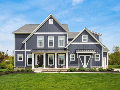 Photo of 4754 Krendale Drive, Powell, OH 43065 (MLS # 226014473)