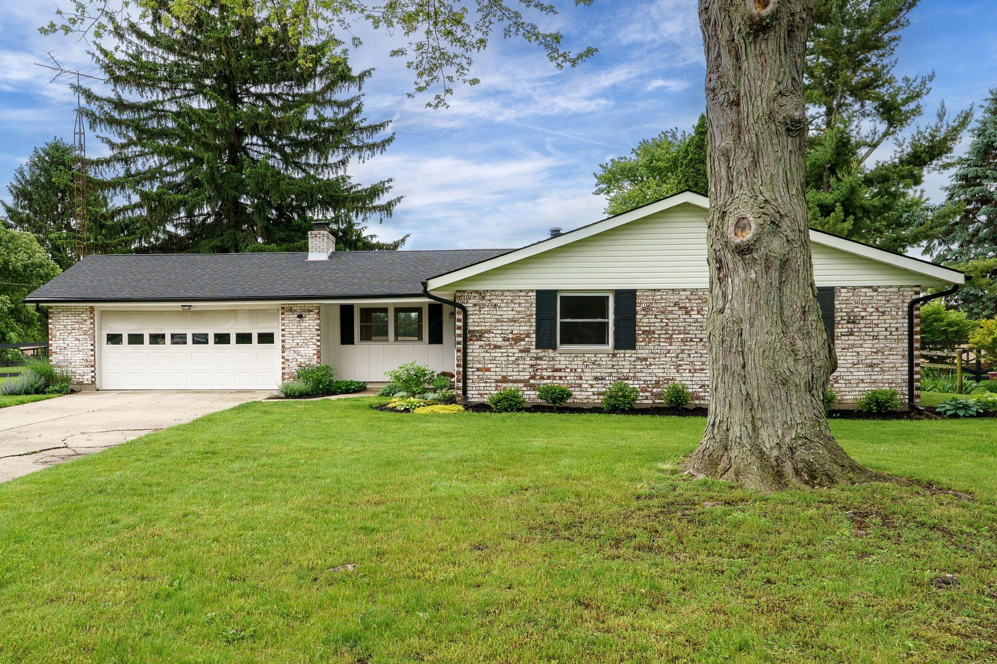 3300 Old Clifton Road, Springfield, Ohio image 4