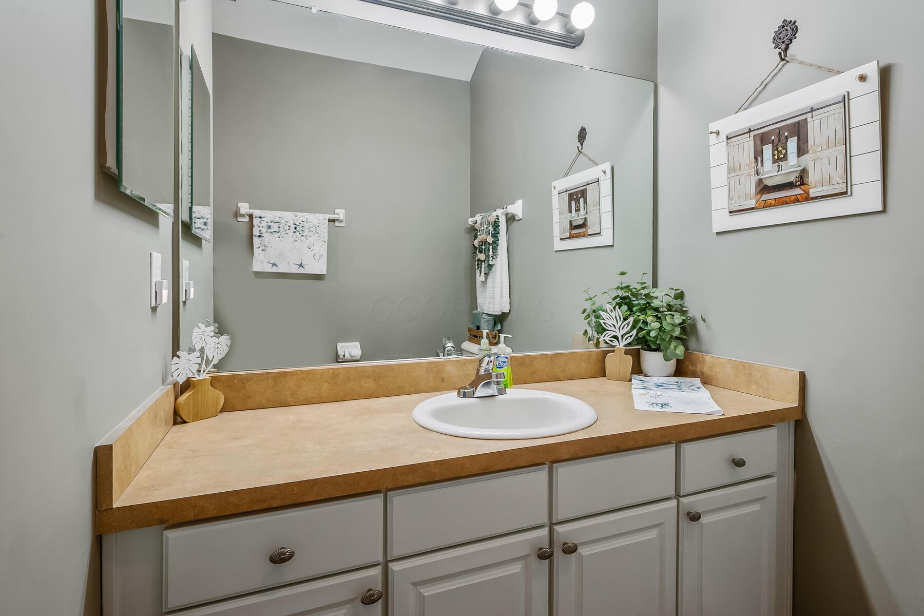 7300 Falls View Circle, Delaware, Ohio image 30