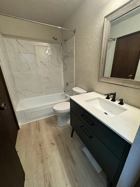 Tiny photo for 2814 Stonehenge Drive, Columbus, OH 43224 (MLS # 226019462)