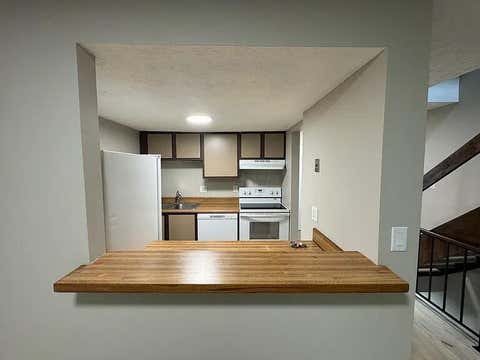 Tiny photo for 2814 Stonehenge Drive, Columbus, OH 43224 (MLS # 226019462)